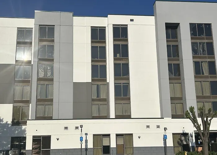 Homewood By Hilton South Medical District 3*