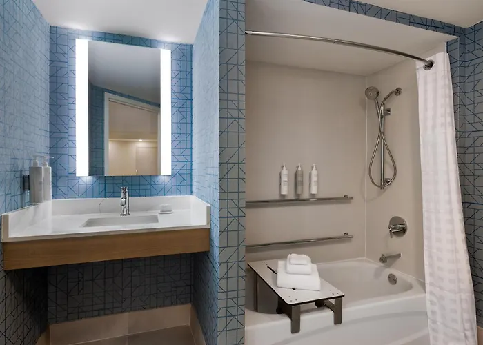 Hotel Homewood By Hilton South Medical District
