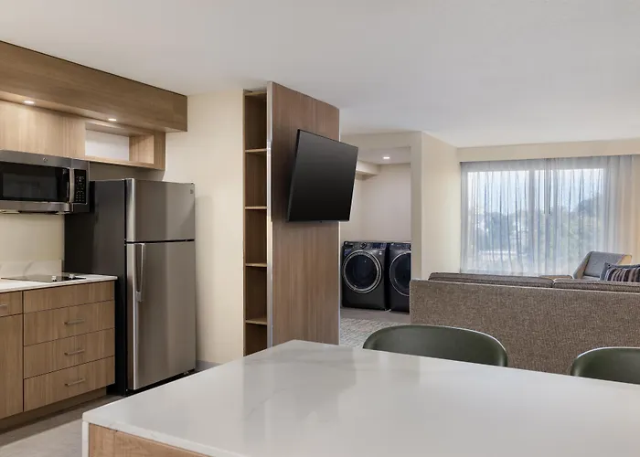 Homewood By Hilton South Medical District 3*